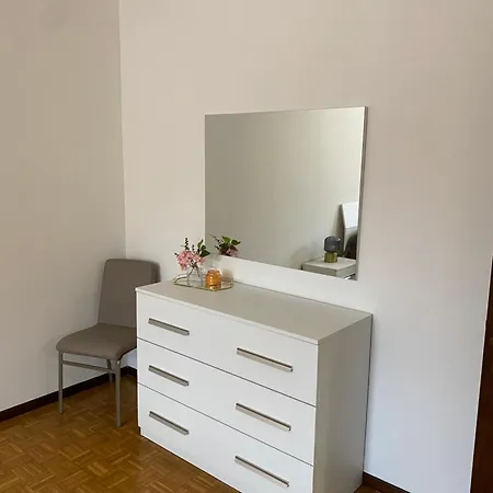 Flat Clementina Lägenhet Bergamo